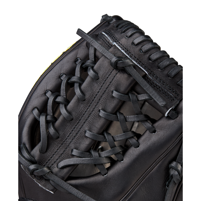 Wilson A2000 Classic Series 11.5" Infield Baseball Glove - WBW104106115