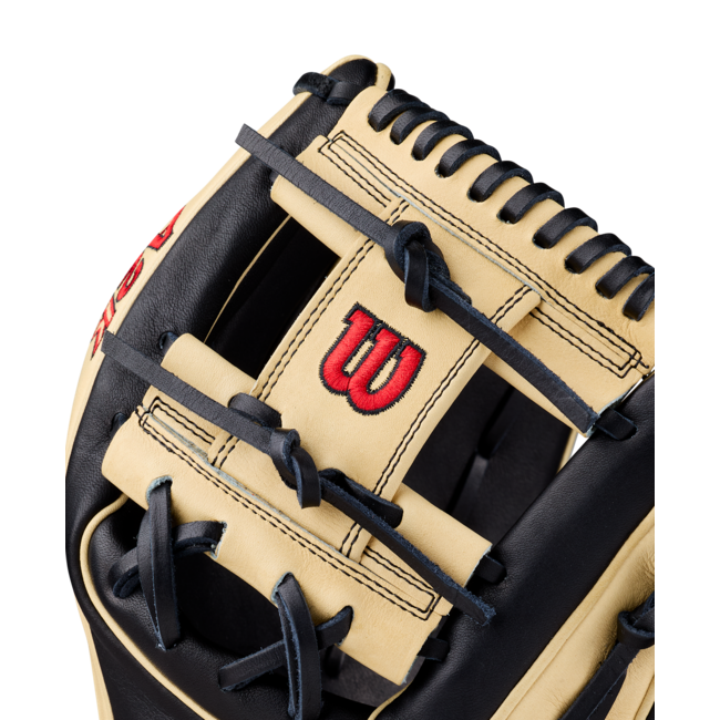Wilson A2K 1724 11.75" Infield Baseball Glove - WBG07701RT1175