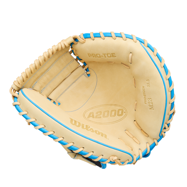 Wilson A2000 M23SS 33.5" Baseball Catcher's Mitt - WBG062