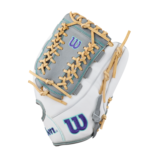 Wilson A2000 FPHG 12" Infield Fastpitch Glove - WBG07101RT12