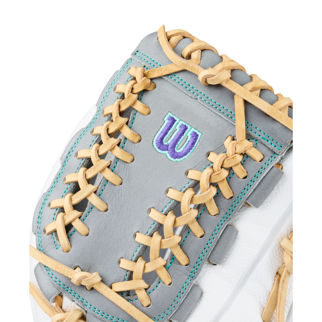 Wilson A2000 FPHG 12" Infield Fastpitch Glove - WBG07101RT12