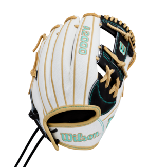 Wilson Wilson A2000 H12 12" Infield Fastpitch Glove - WBG06701RT12