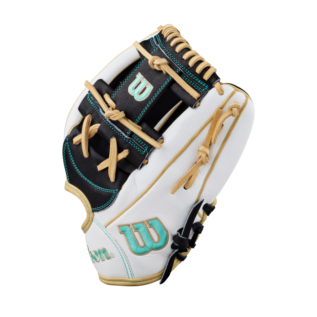 Wilson A2000 H12 12" Infield Fastpitch Glove - WBG06701RT12