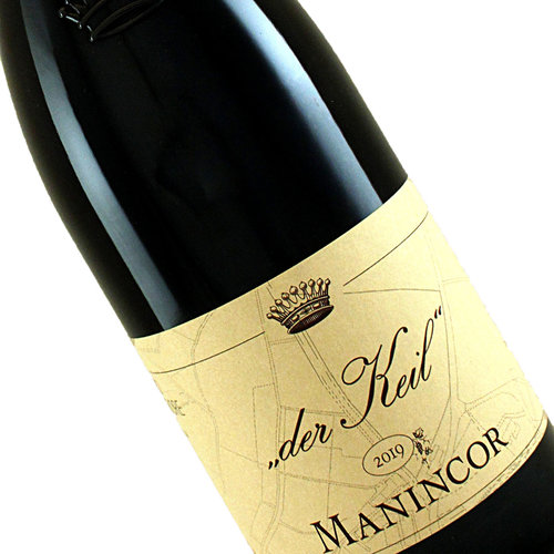 Manincor 2019 Schiava Kaltererese Keil, Sudtirol-Alto Adige, Italy Manincor 2019 Schiava Kaltererese Keil, Sudtirol-Alto Adige, Italy