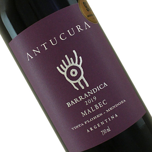 Antucura 2019 Barrandica Malbec Vista Flores, Argentina Antucura 2019 Barrandica Malbec Vista Flores, Argentina