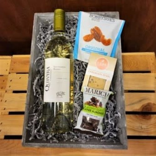Quivira Sauvignon Blanc Single Bottle Gift Basket Quivira Sauvignon Blanc Single Bottle Gift Basket