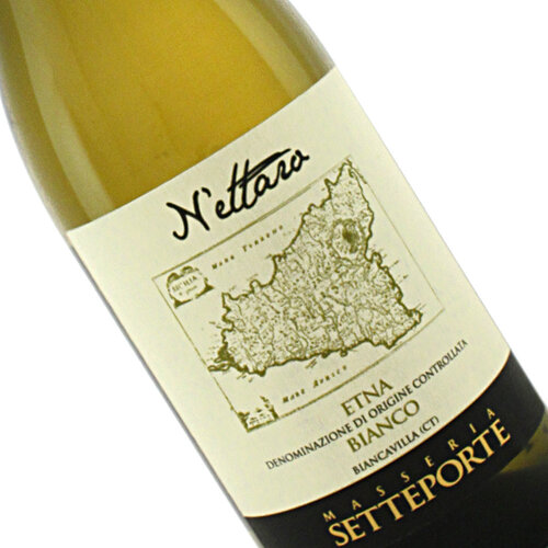 Masseria Setteporte 2021 'N'ettaro' Etna Bianco, Sicily Masseria Setteporte 2021 'N'ettaro' Etna Bianco, Sicily
