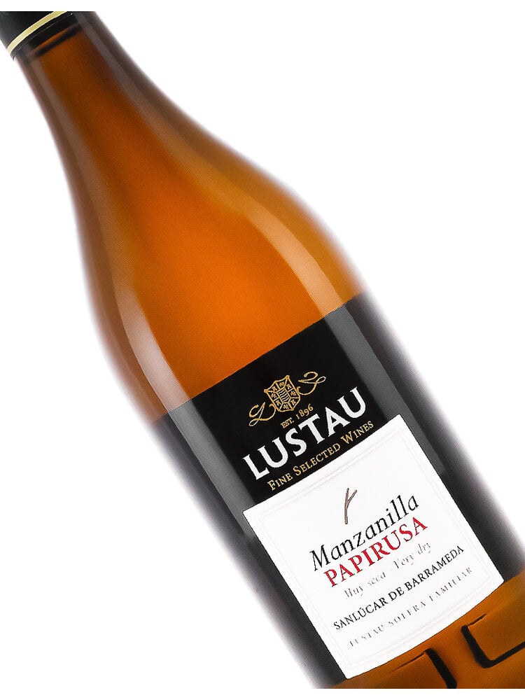 Lustau N.V. Solera Familiar Manzanilla Sherry Papirusa, Sanlucar de Barrameda Spain