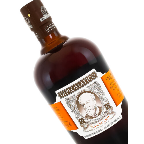 Diplomatico Mantuano Gold Ron Extra Anejo Rum, Venezuela Diplomatico Mantuano Gold Ron Extra Anejo Rum, Venezuela
