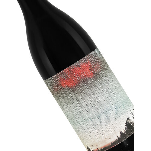 Divergent Vine "A Touch Of Gray Rock" 2022 Red Blend, Sierra Foothills, California Divergent Vine "A Touch Of Gray Rock" 2022 Red Blend, Sierra Foothills, California