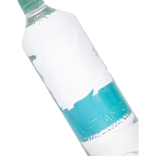 Sant Aniol Natural Mineral Water 750ml Bottle, Catalonia, Spain Sant Aniol Natural Mineral Water 750ml Bottle, Catalonia, Spain