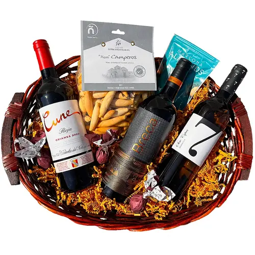 "Viva Espana Trio" Spanish Wine Gift Basket "Viva Espana Trio" Spanish Wine Gift Basket