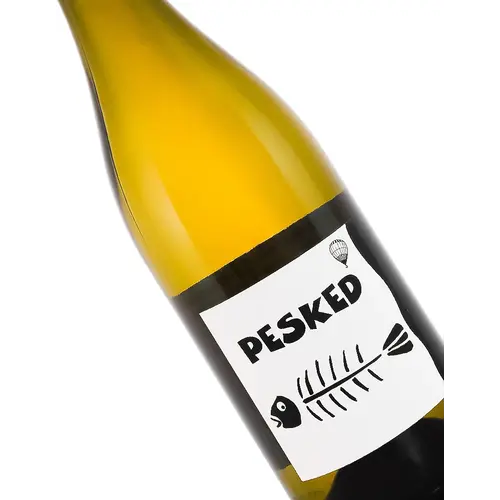 Un Voyage Dans Les Vignes 2024 "Pesked" White Blend, Loire Valley Un Voyage Dans Les Vignes 2024 "Pesked" White Blend, Loire Valley