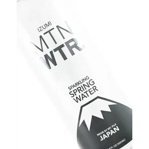 Izumi "Mtn Wtr" Sparkling Spring Water 16.9oz Can, Mt. Fuji, Japan