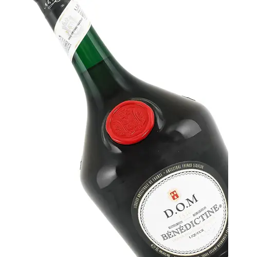 D.O.M. Benedictine Liqueur 1 Liter, France