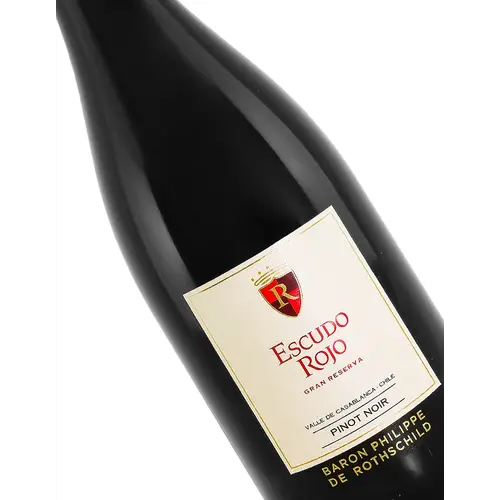 Escudo Roja 2023 Pinot Noir Gran Reserva, Valle De Casablanca, Chile