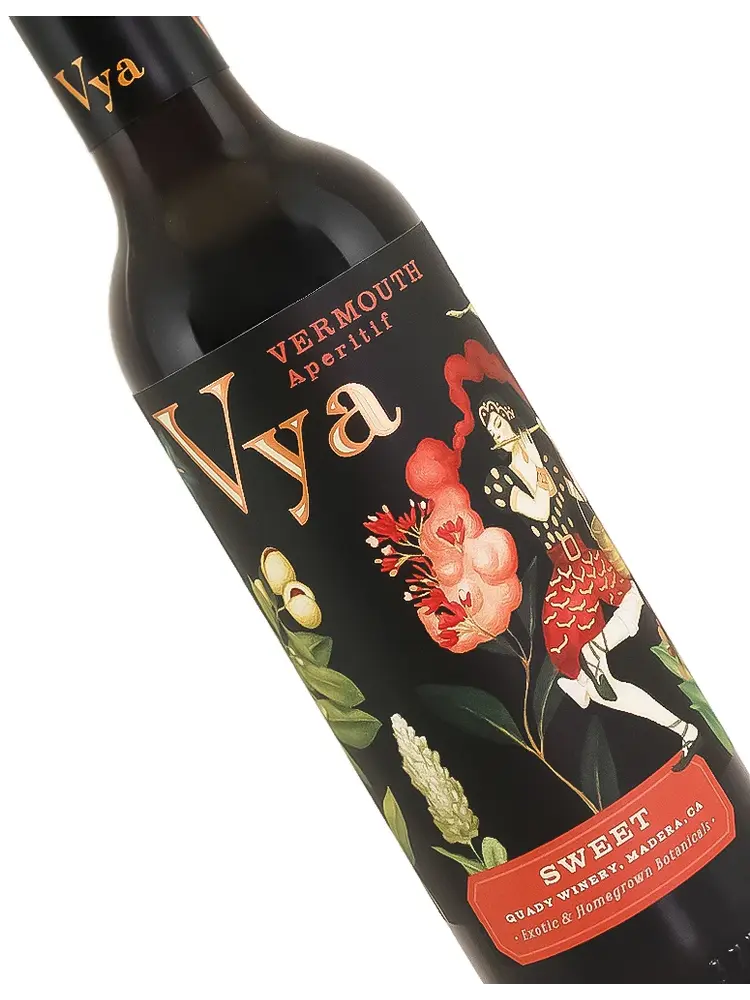 Quady Vya Sweet Vermouth, California - Half Bottle