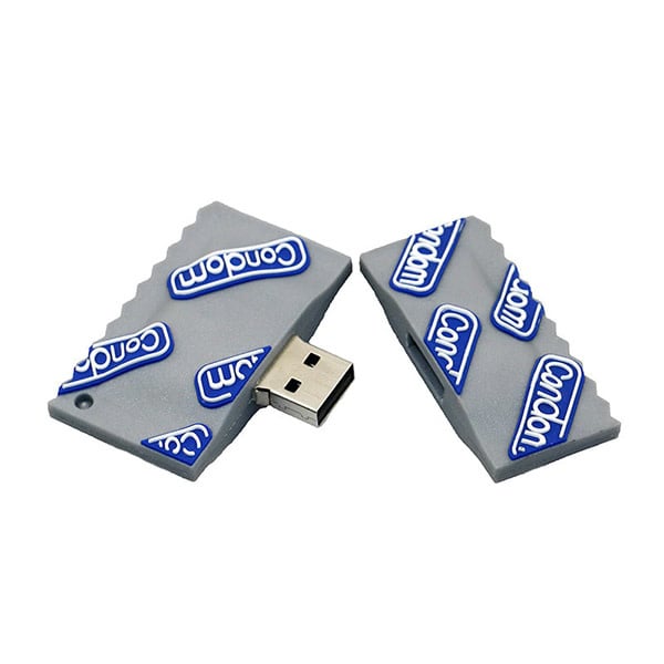 Premium Products Naughty USB Flash Drive: Condom (64 GB)