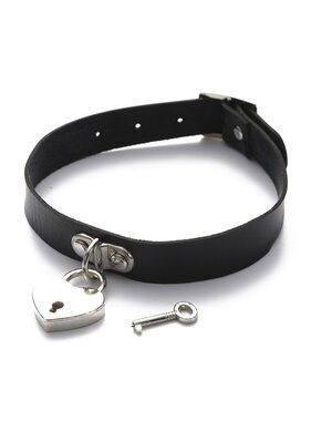 Premium Products Sweet Heart Lockable Collar (Black)