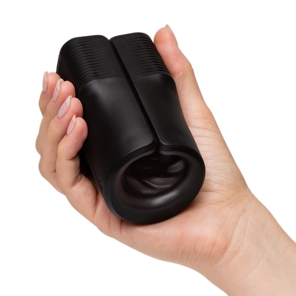 WOW Tech International Arcwave Zing Vibrating Masturbator