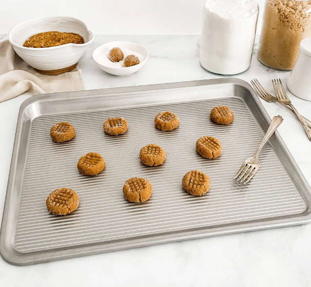 USA Pans Allergy Free Half Sheet Pan - Murphy's Department Store