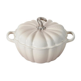 Le Creuset Le Creuset 4 QT Pumpkin Cocotte Meringue DISCONTINUED