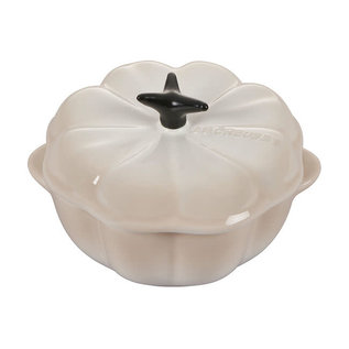 Le Creuset Le Creuset Petite Cocotte Pumpkin 12 oz Meringue DISCONTINUED