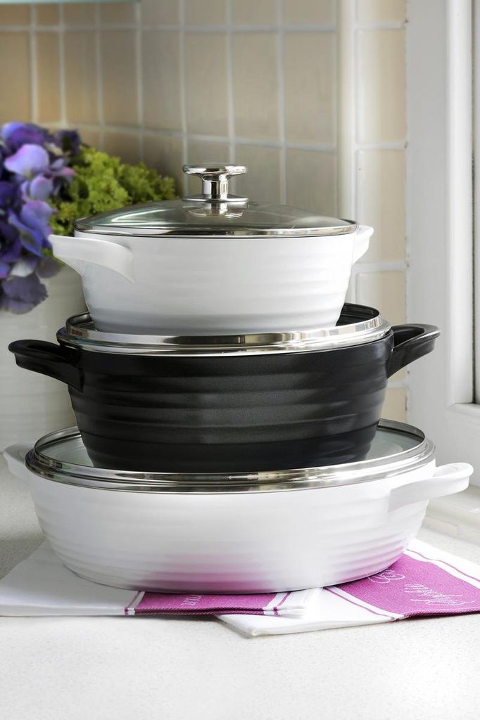 Portmeirion Group Black Aluminum Ceramic Coated Cookware Large Casserole With Glass Lid