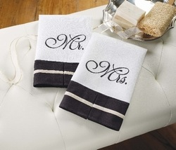 Mud Pie Mr. & Mrs. Linen Towel Set