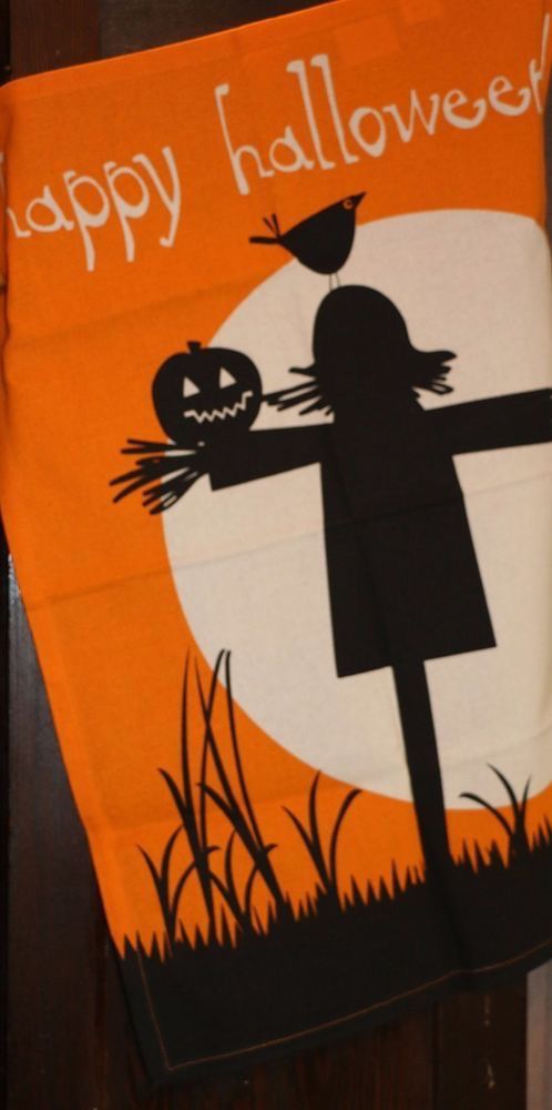 TAG Vintage Scarecrow Towel
