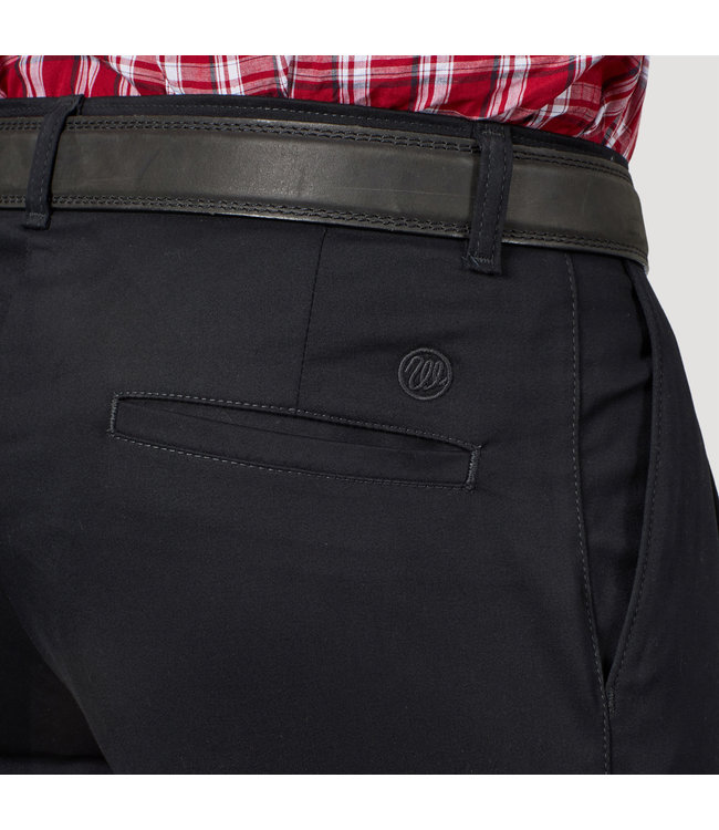 wrangler pleated pants