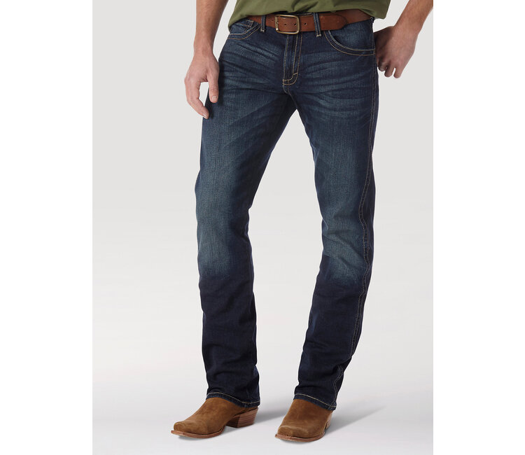 Wrangler Men's 20X 44 Slim Fit Straight Leg Jean Traditions