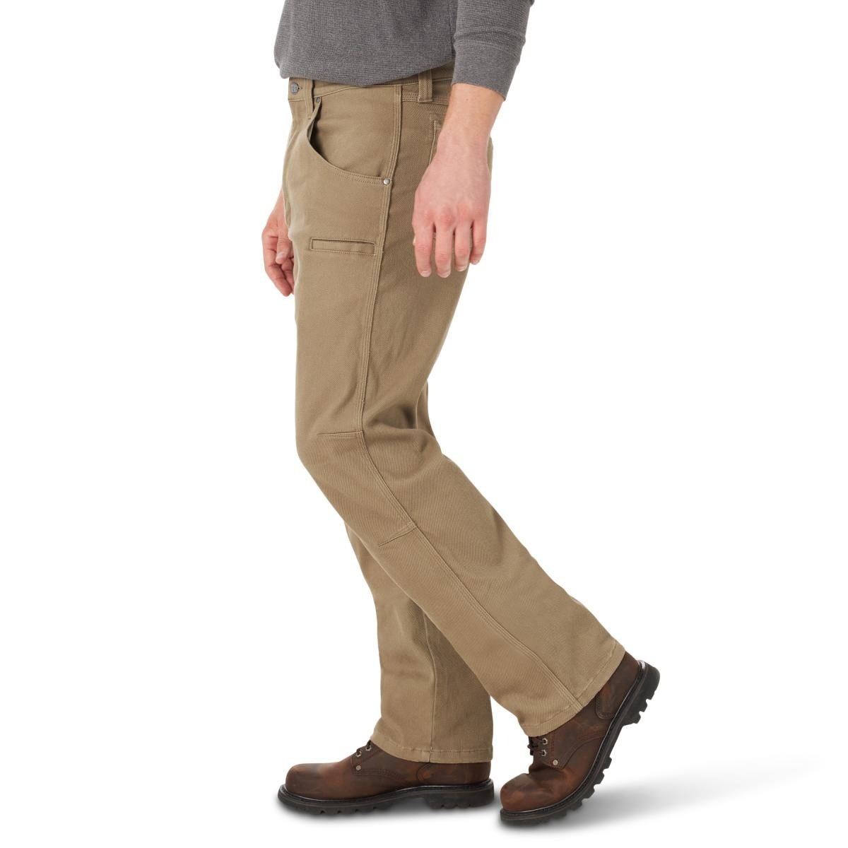 Wrangler Men's Rugged Extra Pocket Utility Pant