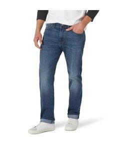 Lee Men's Extreme Motion Athletic Tapered Leg Jean 2015274