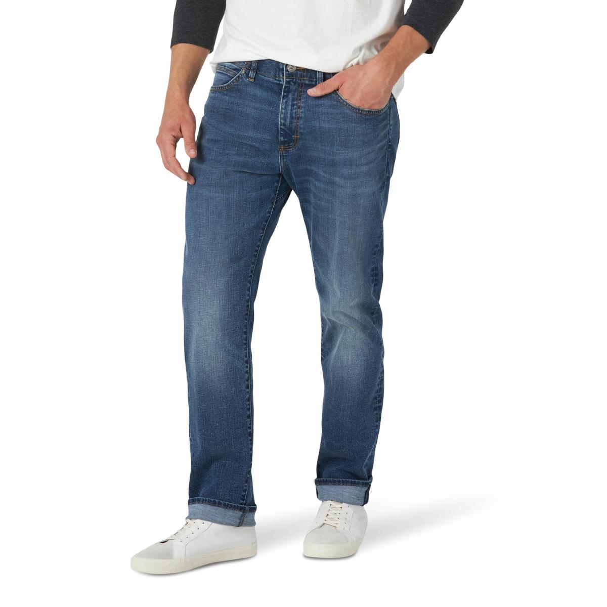 Lee Men's Extreme Motion Athletic Tapered Leg Jean