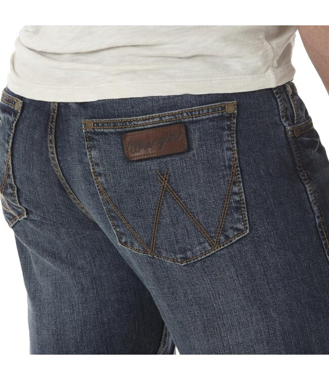 Wrangler Men's Retro Slim Fit Straight Leg Jean WLT88BZ