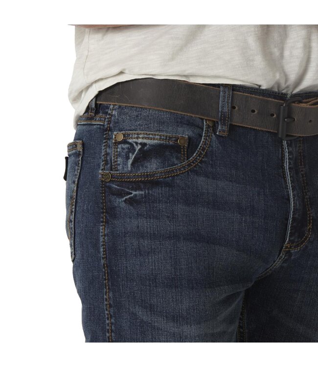 Wrangler Men's Retro Slim Fit Straight Leg Jean WLT88BZ