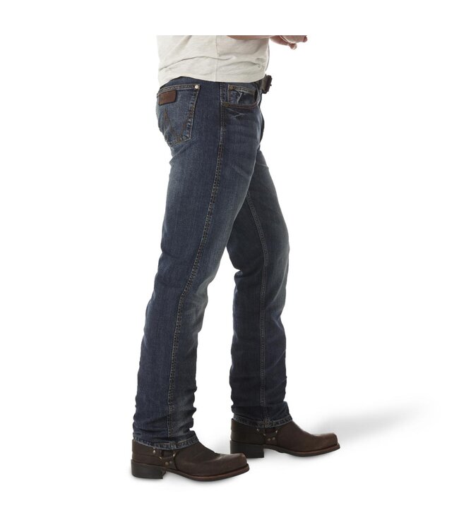 Wrangler Men's Retro Slim Fit Straight Leg Jean WLT88BZ