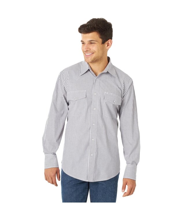 Wrangler Men's Wrinkle Resist Long-Sleeve Western Snap Shirt MWR426W