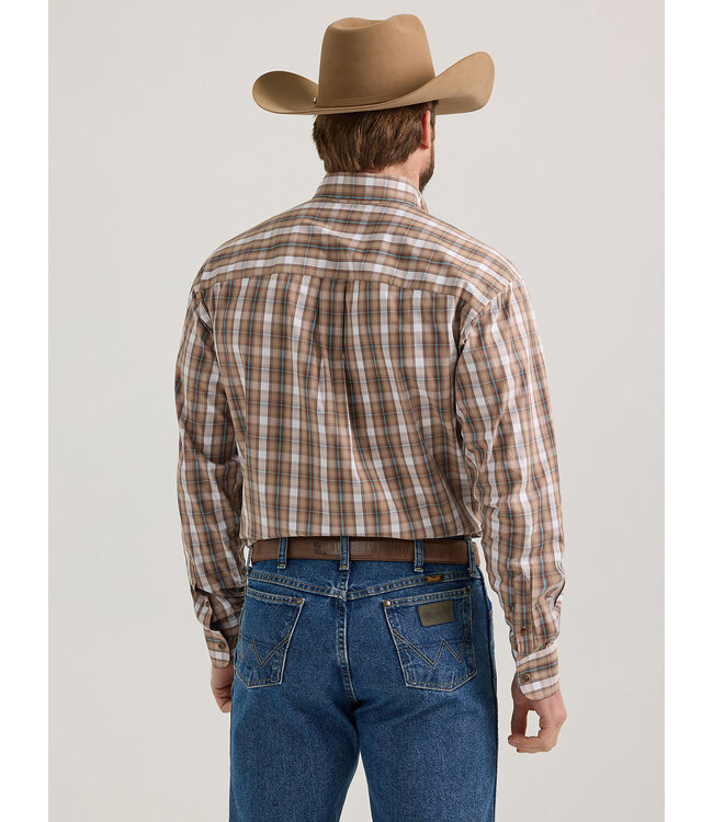 Wrangler Men's George Strait Two Pocket Long-Sleeve Shirt 112352737
