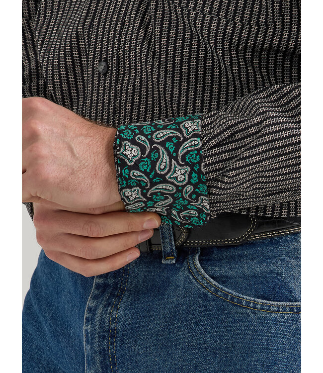 Wrangler Men's George Strait One Pocket Long-Sleeve Shirt 112352724