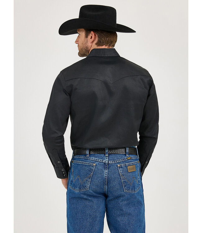 Wrangler Men's Cowboy Cut Firm Finish Long-Sleeve Western Snap Solid Work Shirt