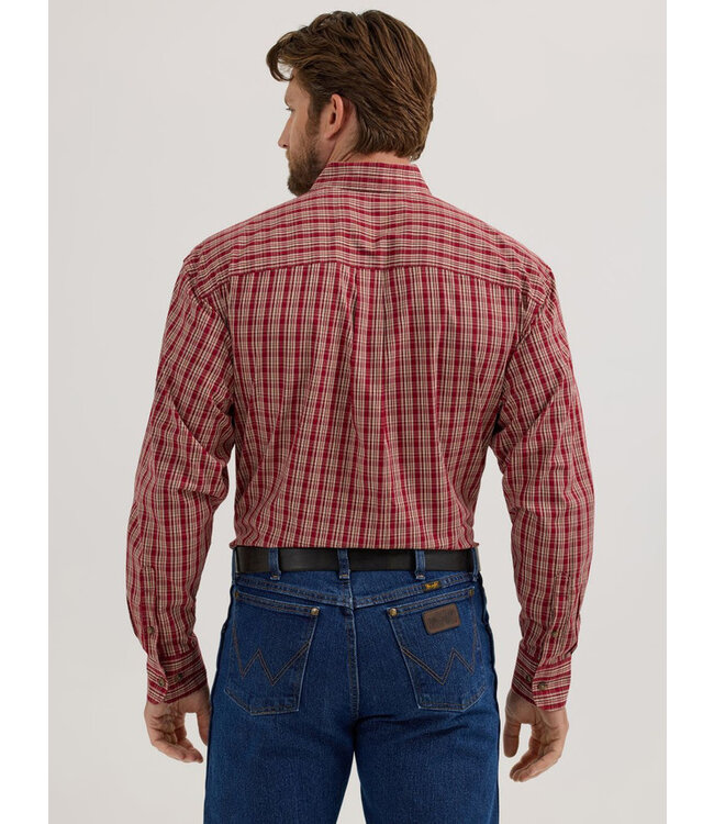 Wrangler Men's Classic Long-Sleeve Button Down Shirt 112355330