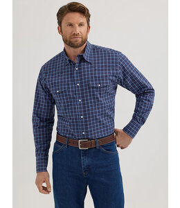 Wrangler Men's Wrinkle Resist Long-Sleeve Western Snap Plaid Shirt 112355359