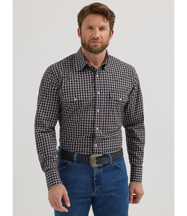Wrangler Men's Wrinkle Resist Long-Sleeve Western Snap Plaid Shirt 112355370