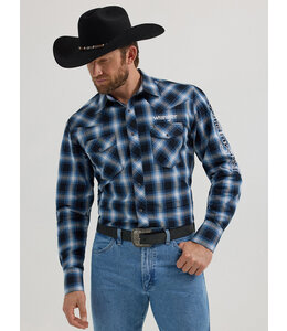Wrangler Men's Logo Long-Sleeve Button Down Plaid Shirt 112355384