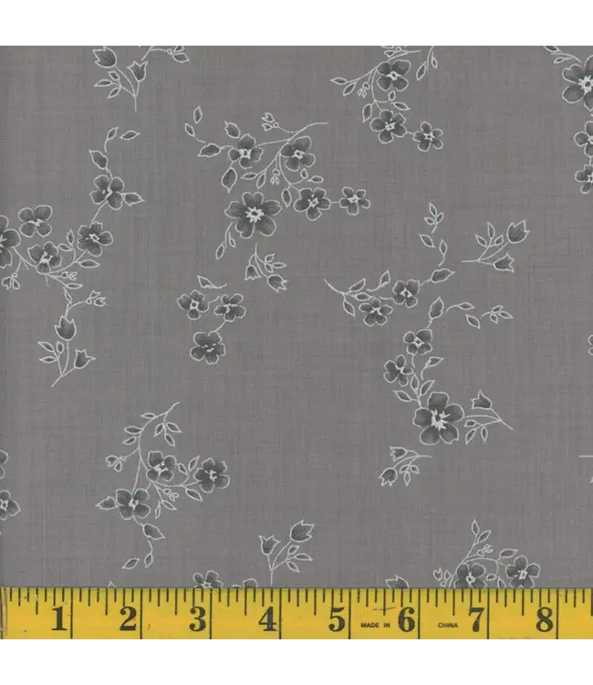 Mook Fabrics Yard of Vandy PRT, Alloy Fabric 136180