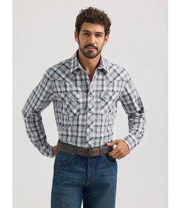 Wrangler Men's Retro Long-Sleeve Sawtooth Snap Pocket Western Shirt 112359585