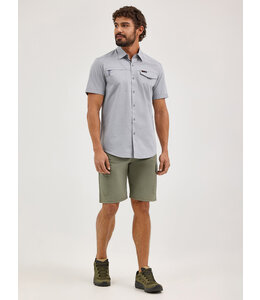 Wrangler Men's ATG Cedar Zip Pocket Shirt 112360551