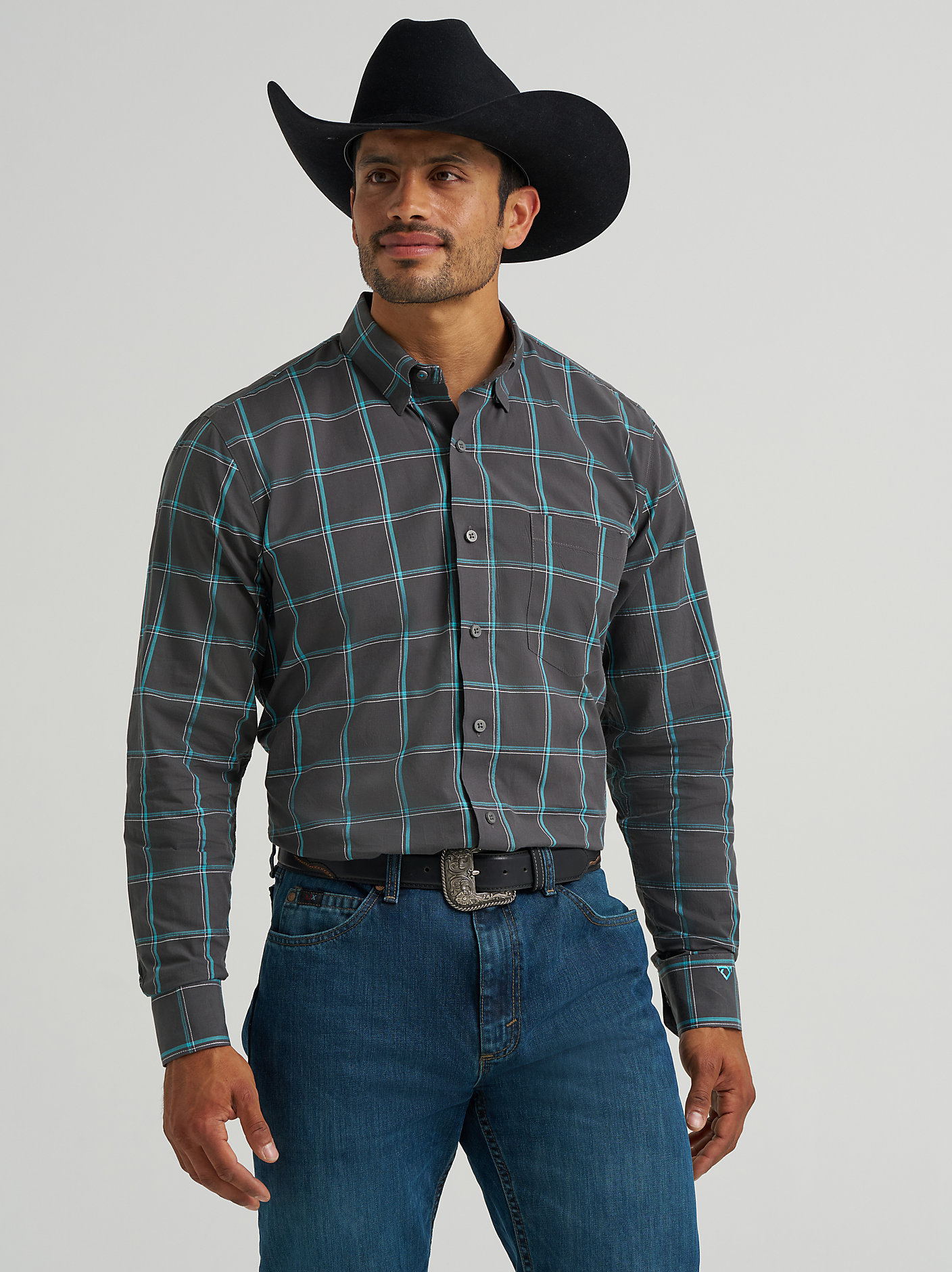 MEN'S CODY JOHNSON ONE POCKET BUTTON DOWN SHIRT-Burgundy Stripe